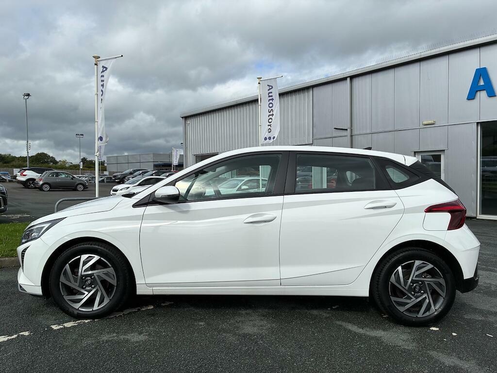 Hyundai I20 Advance White #3
