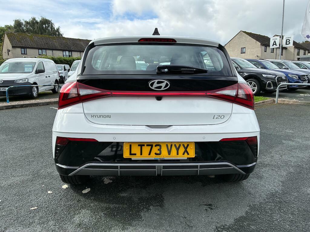 Hyundai I20 Advance White #5