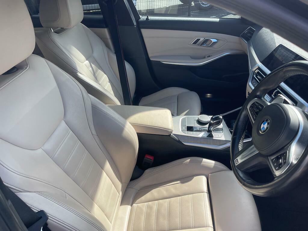 BMW 3 Series 2.0 320I M Sport Euro 6 Ss ME19HVY Black #2