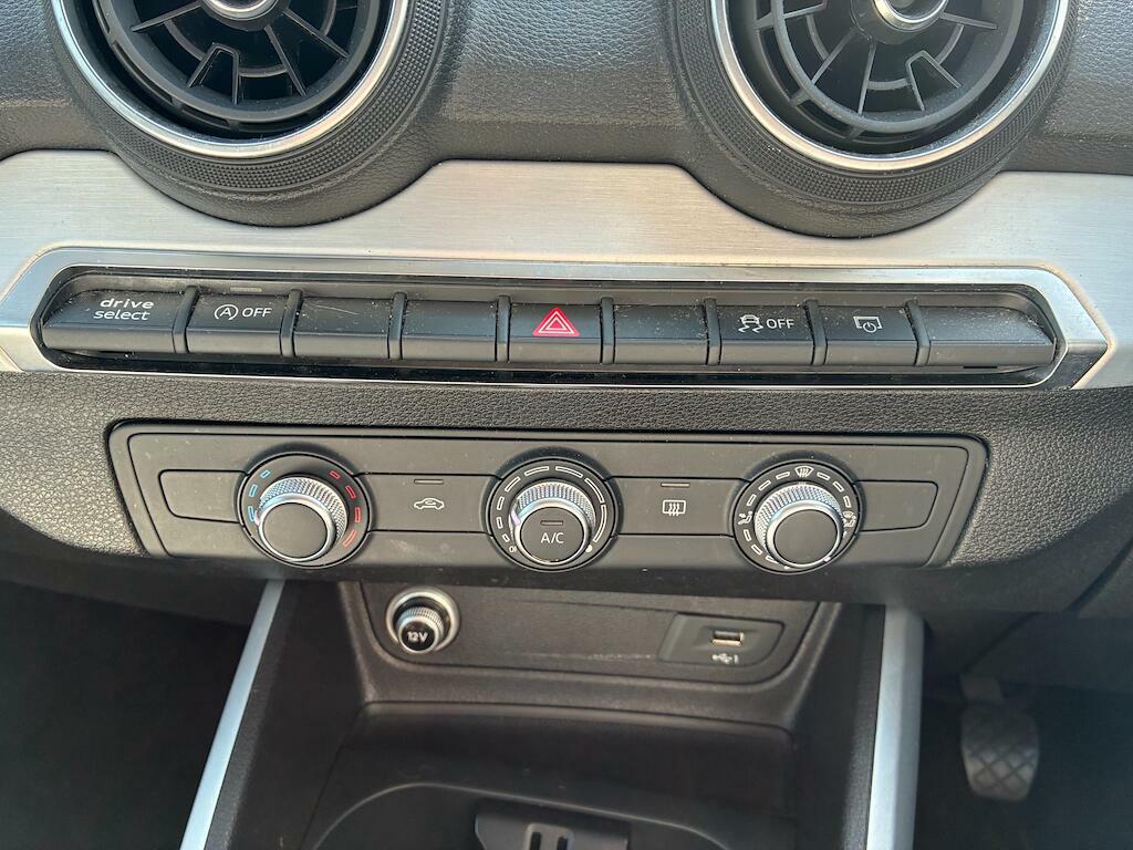 Audi Q2 Sport 30 Tdi 116 Ps 6-Speed Grey #30