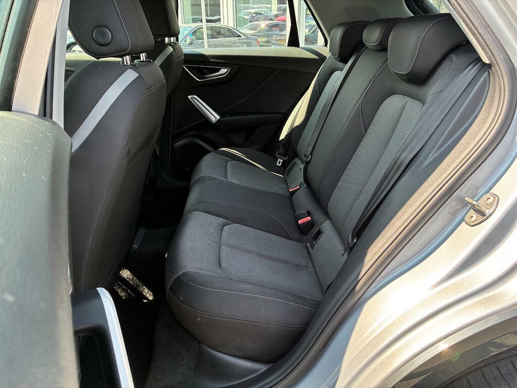 Audi Q2 Sport 30 Tdi 116 Ps 6-Speed Grey #18