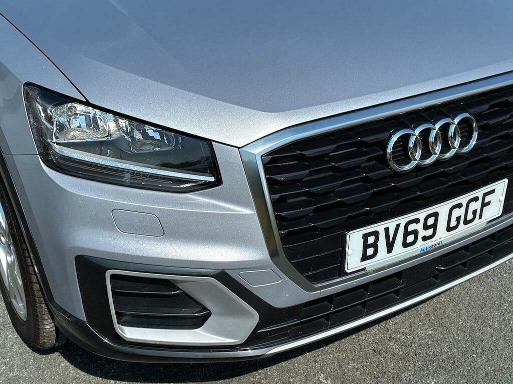 Audi Q2 Sport 30 Tdi 116 Ps 6-Speed Grey #10