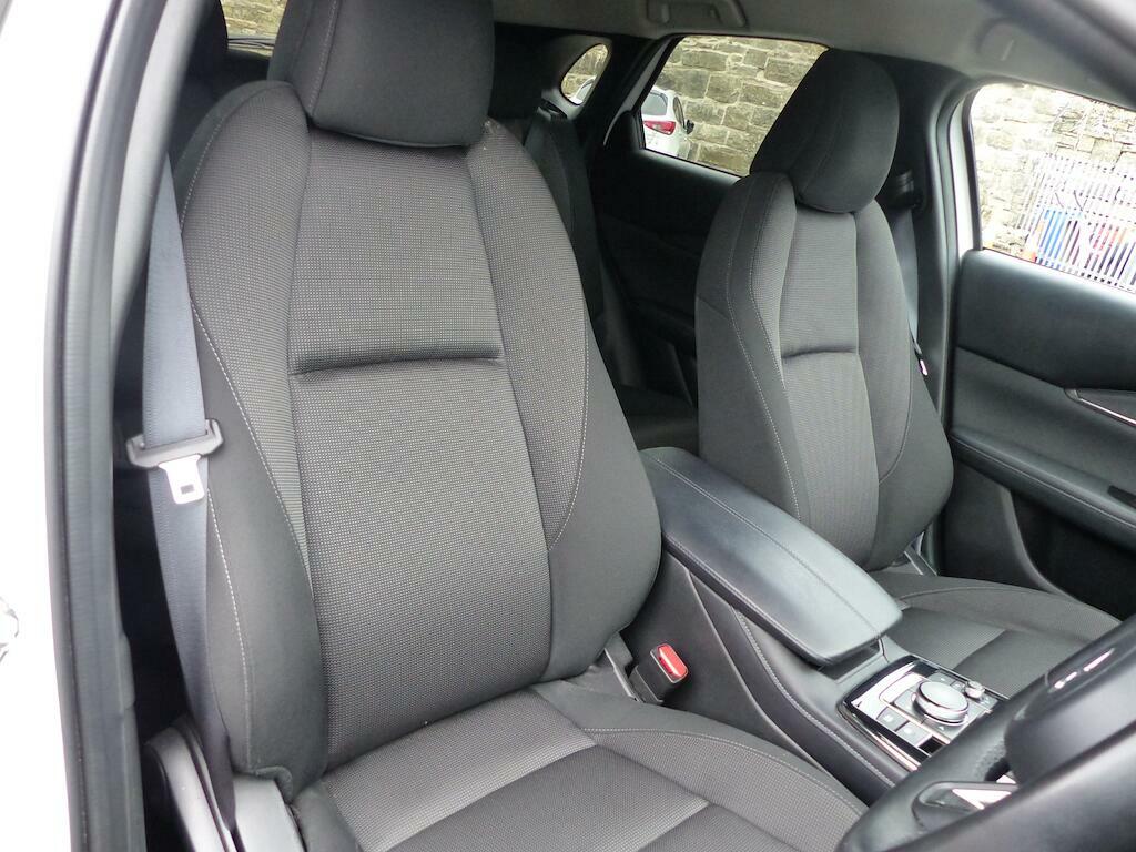 Mazda CX-30 Exclusive-line White #5