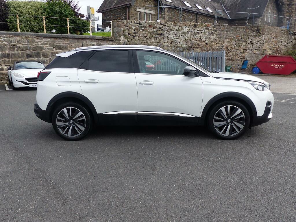 Peugeot 3008 Gt Line Premium White #3