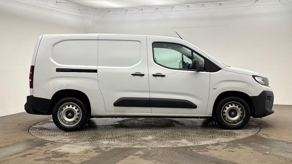 Vauxhall Combo Prime White #3