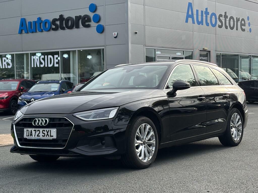 Audi A4 Avant Technik Black