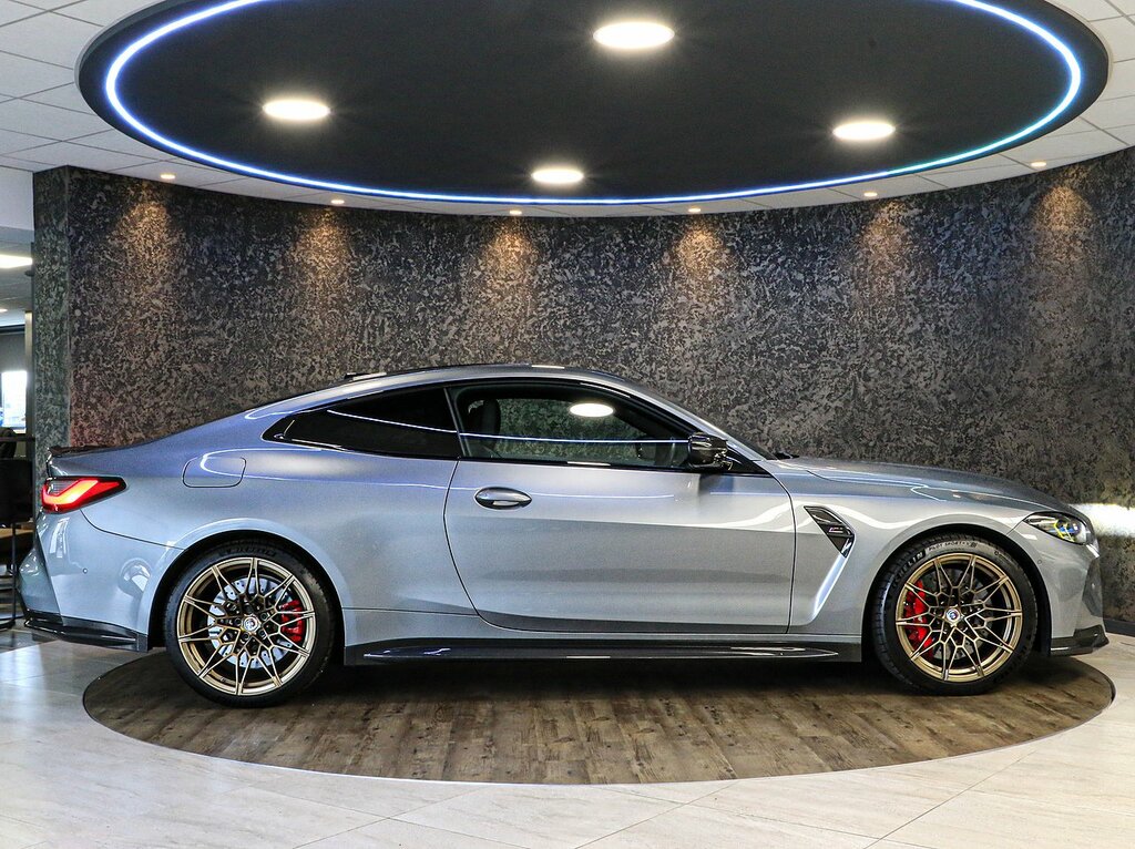 BMW M4 M4 Competition Step Red #8
