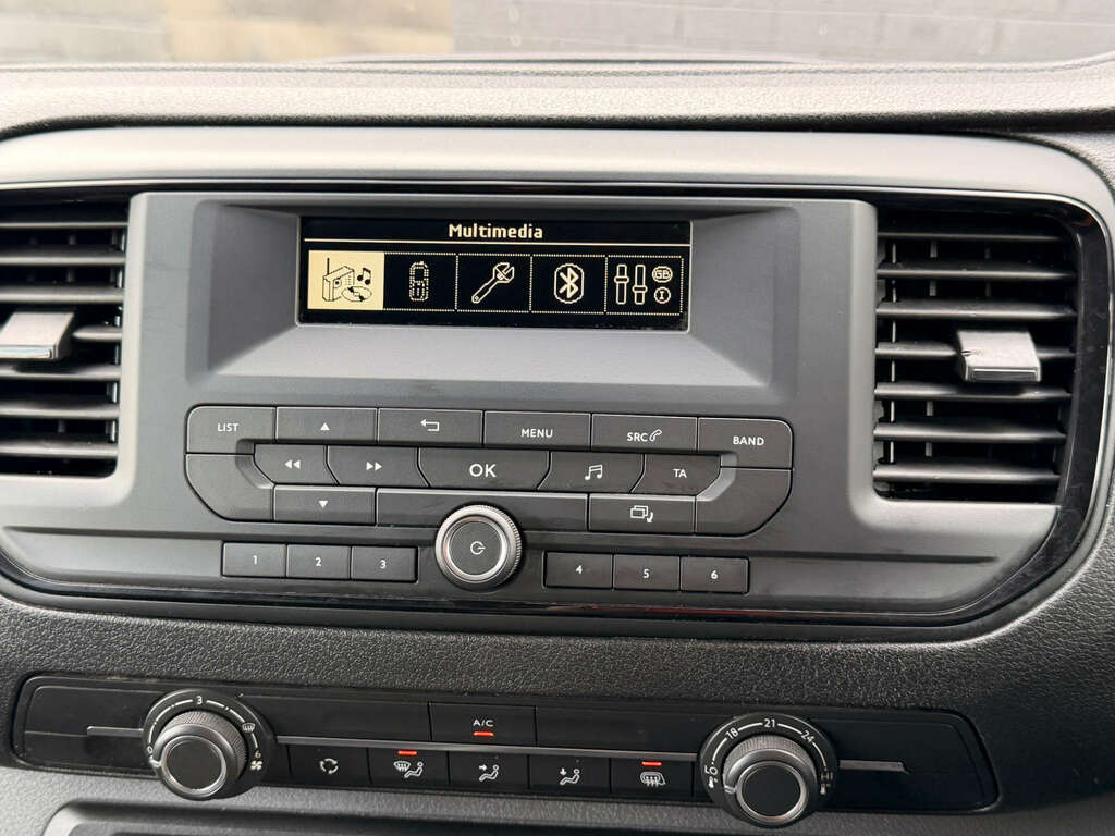 Toyota PROACE Panel Van White #21
