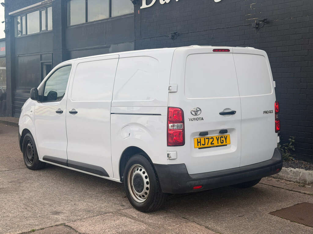 Toyota PROACE Panel Van White #5