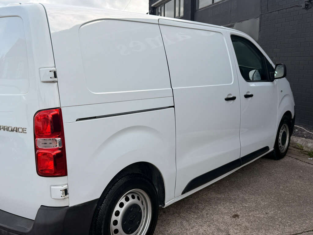 Toyota PROACE Panel Van White #13