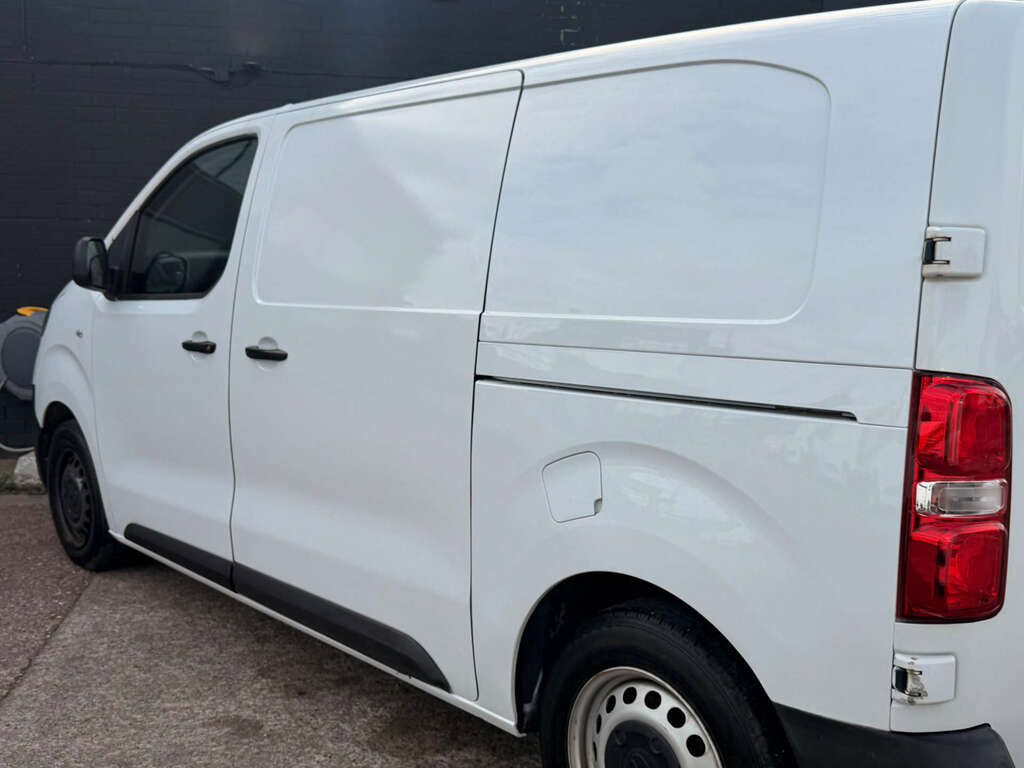 Toyota PROACE Panel Van White #12