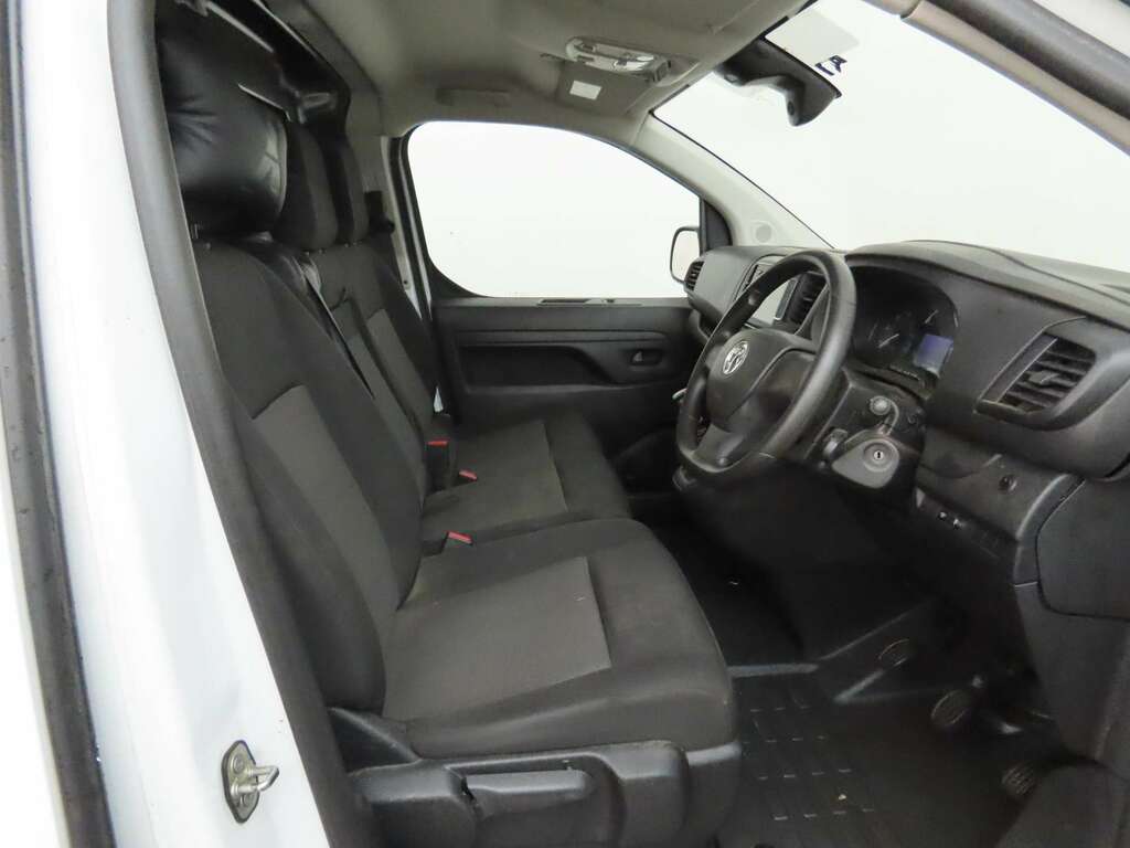 Vauxhall Vivaro 1.5 Vivaro F2900 Professional Ss White #2