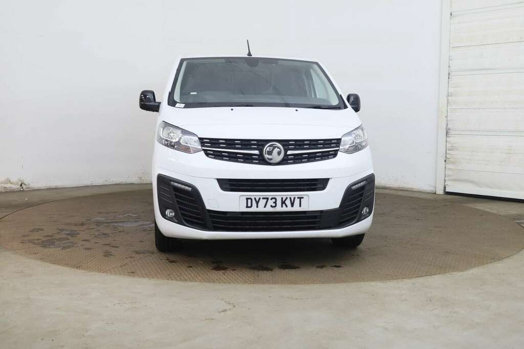 Vauxhall Vivaro 1.5 Vivaro F2900 Professional Ss White
