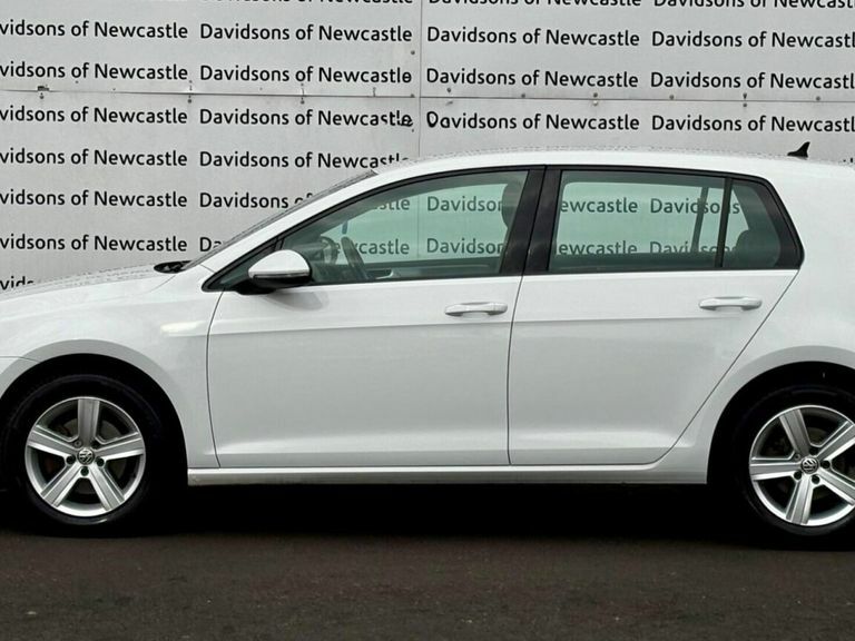 Volkswagen Golf 2.0 Tdi Bluemotion Tech Match Edition Hatchback YC66GPK White #6