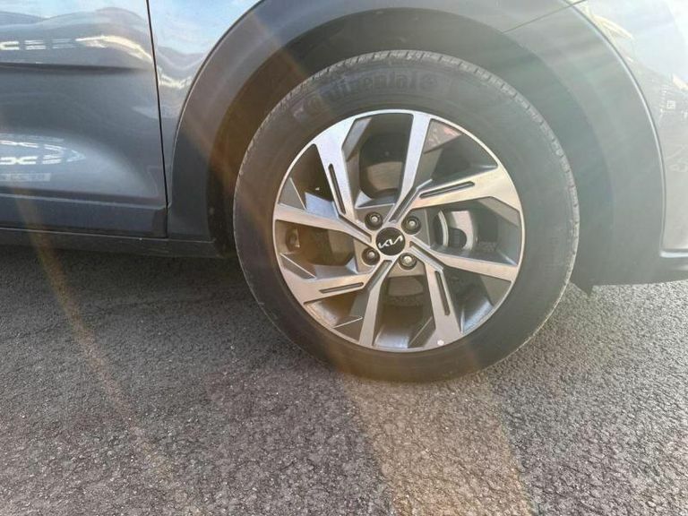 Kia Stonic 1.0 T-gdi Mhev Gt-line S Suv Hybrid Dct Grey #6