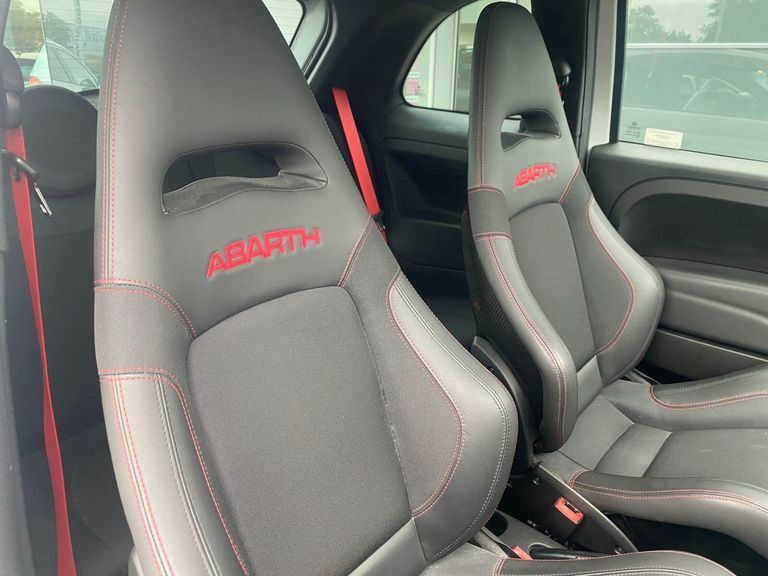 Abarth 595 1.4 T-jet Esseesse 70Th Hatchback Manua Grey #5