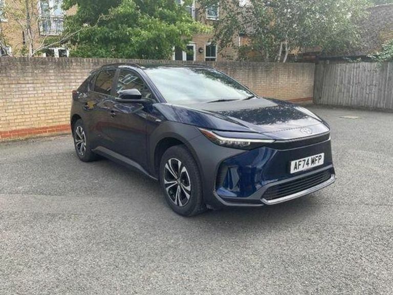 Toyota bZ4X 71.4Kwh Motion Suv 11Kw Obc 2 Blue