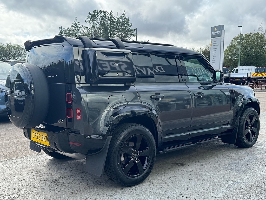 Land Rover Defender 110 D250 Mhev Se 250Ps 4Wd 5 Seater With Snorkel, Side Grey #2