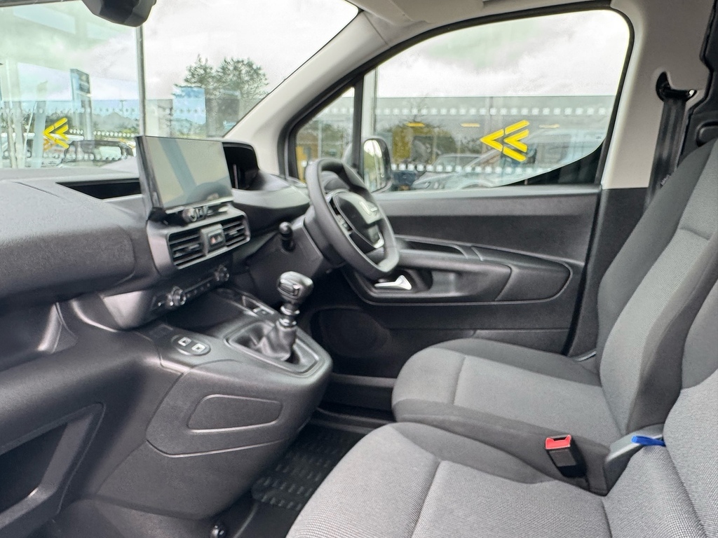 Peugeot Partner Professional Plus Grey #16
