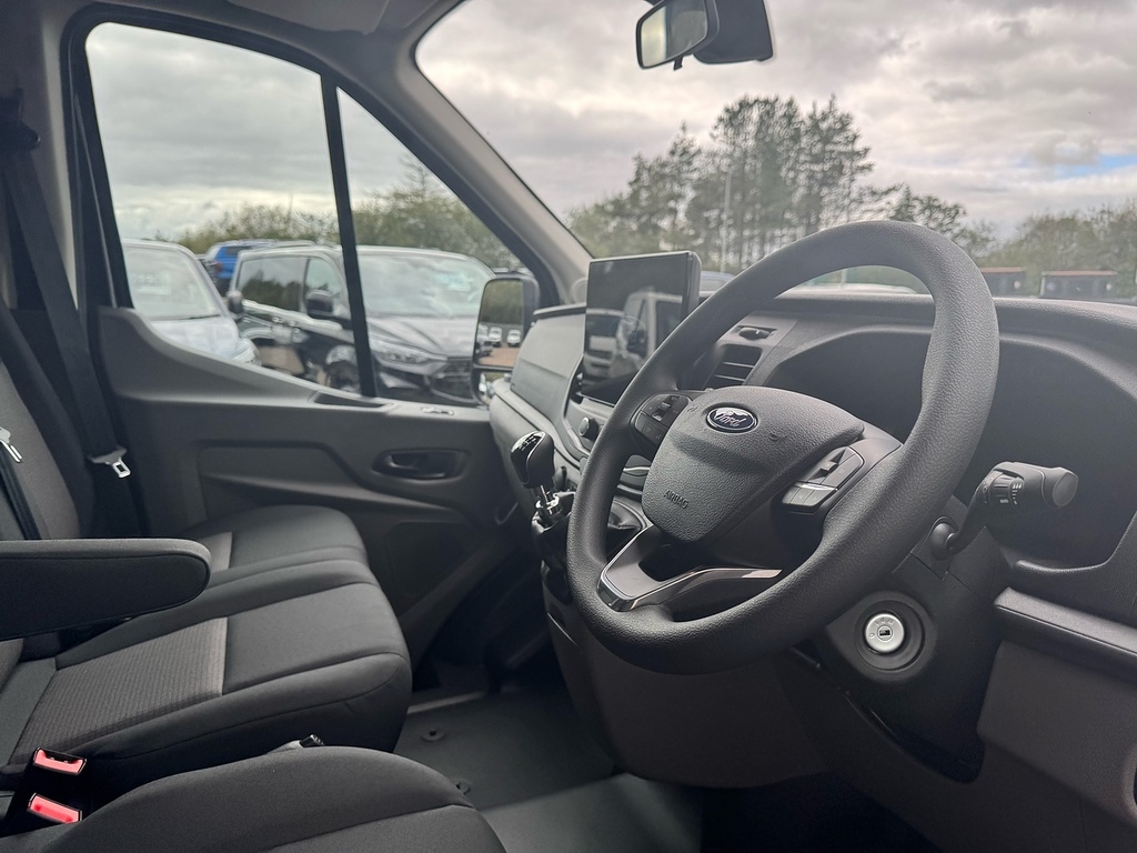 Ford Transit Custom Drw 350 L3 Rwd 2.0 Ecoblue 130Ps Leader Too Black #4