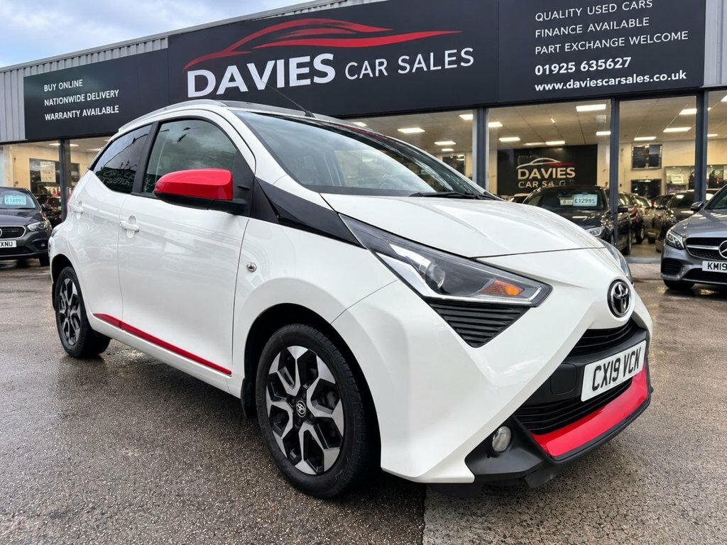 Toyota Aygo 1L X-trend White