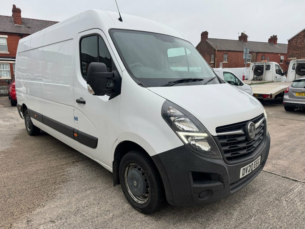 Vauxhall Movano 2.3L Edition White