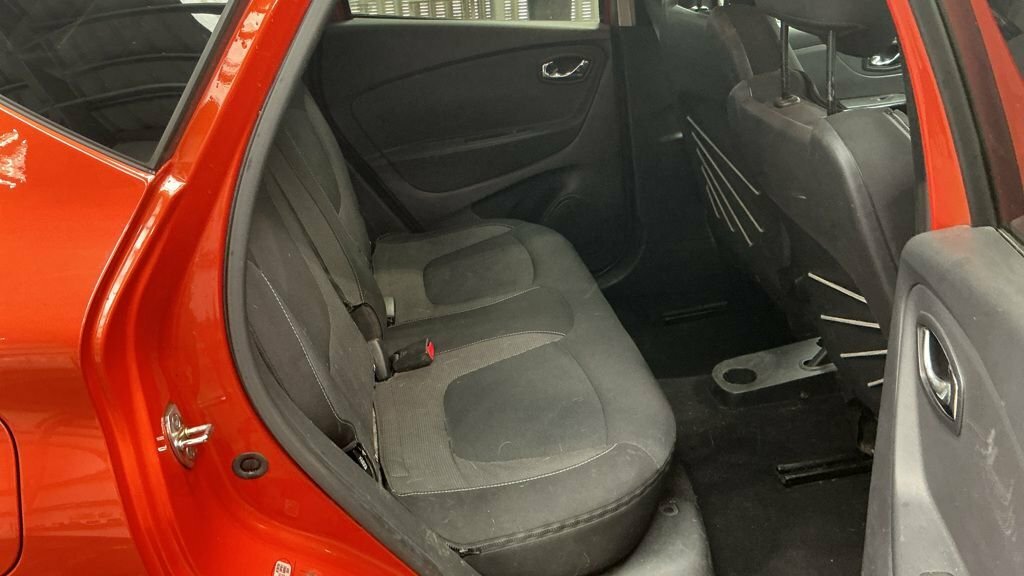 Renault Captur Captur Dynamique Medianav Energy Dci Ss Black #10
