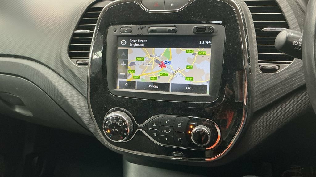 Renault Captur Captur Dynamique Medianav Energy Dci Ss Black #13