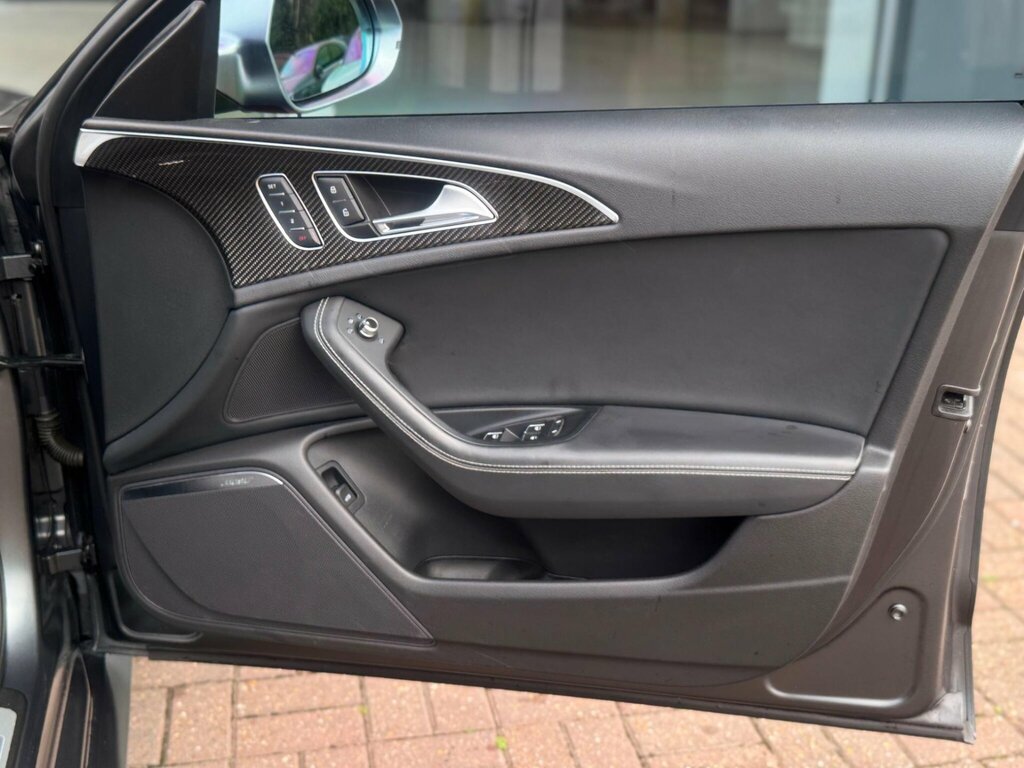 Audi RS6 Avant Rs6 Avant Black #36