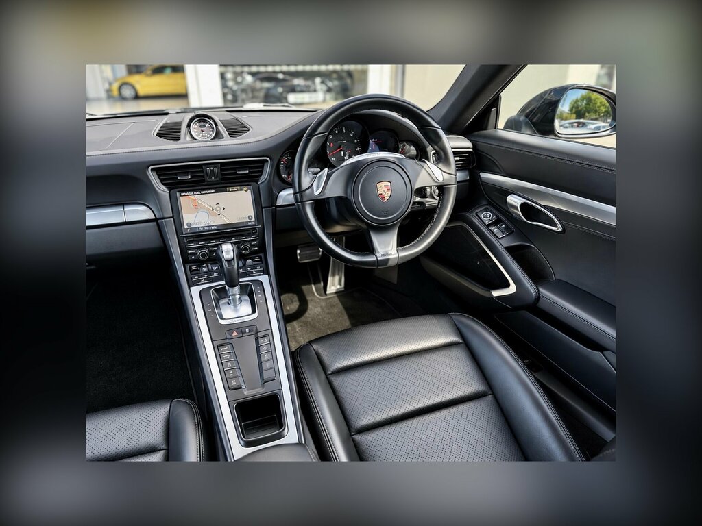 Porsche 911 Carrera S-a White #10