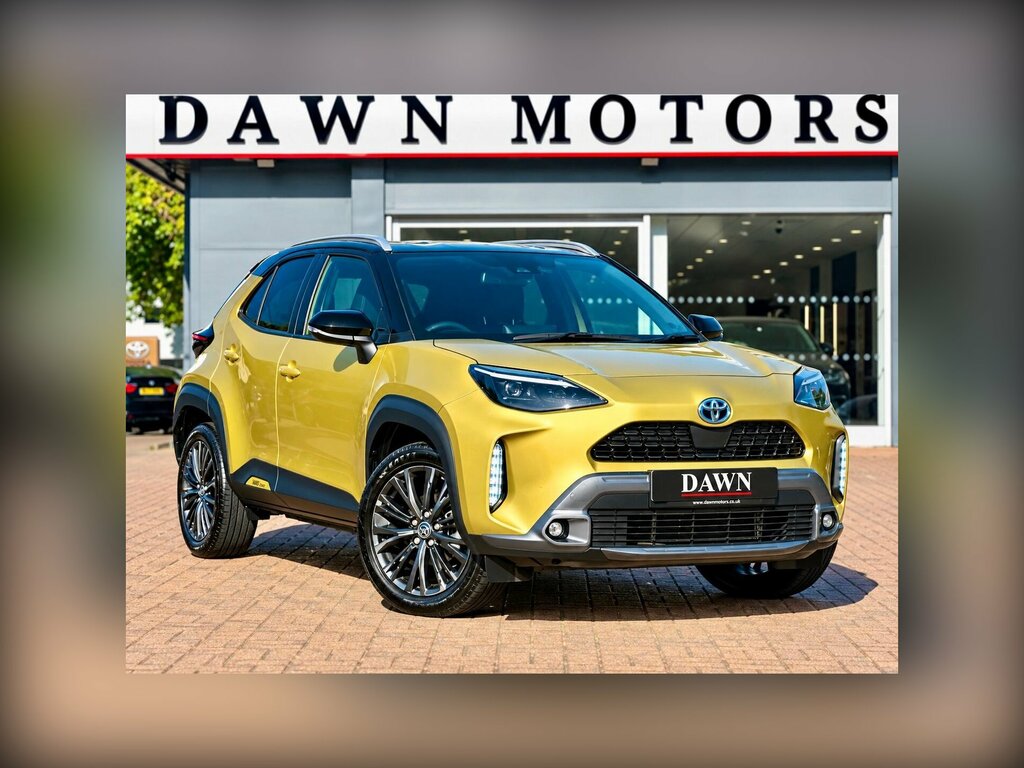 Toyota Yaris Cross 1.5 Vvt-h Dynamic E-cvt Euro 6 Ss Yellow
