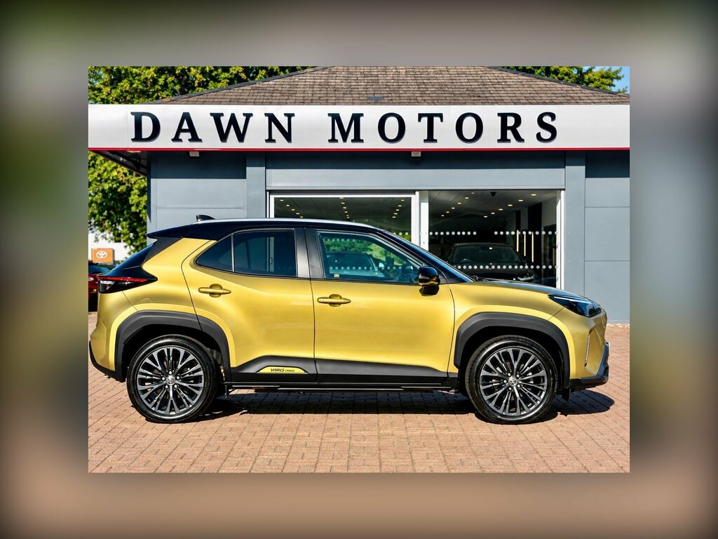 Toyota Yaris Cross 1.5 Vvt-h Dynamic E-cvt Euro 6 Ss Yellow #2