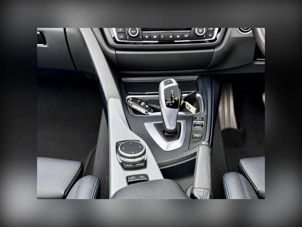 BMW 4 Series 420D M Sport Black #11