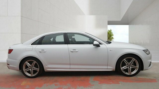 Audi A4 2.0 Tdi S Line White #4