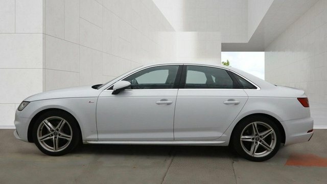 Audi A4 2.0 Tdi S Line White #5