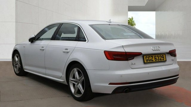 Audi A4 2.0 Tdi S Line White #3