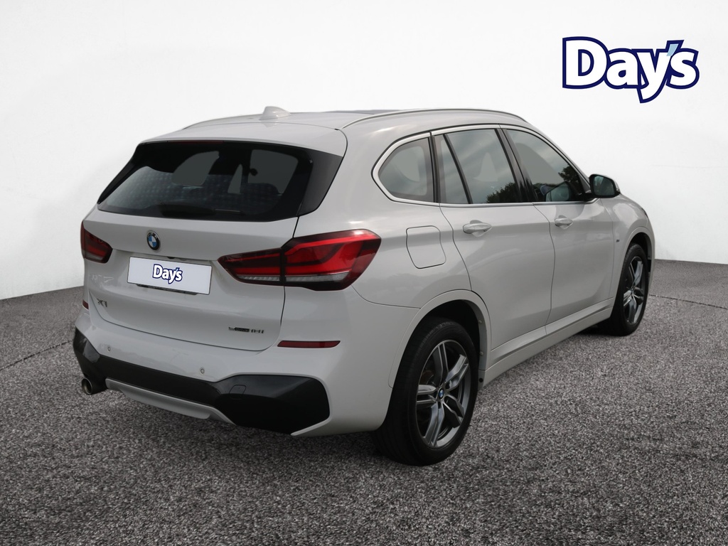 BMW X1 Se White #7