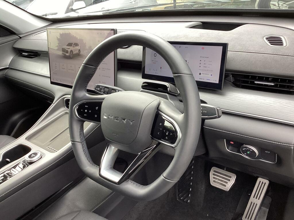 Chery Tiggo 8 1.5T Phev Summit Dht White #24