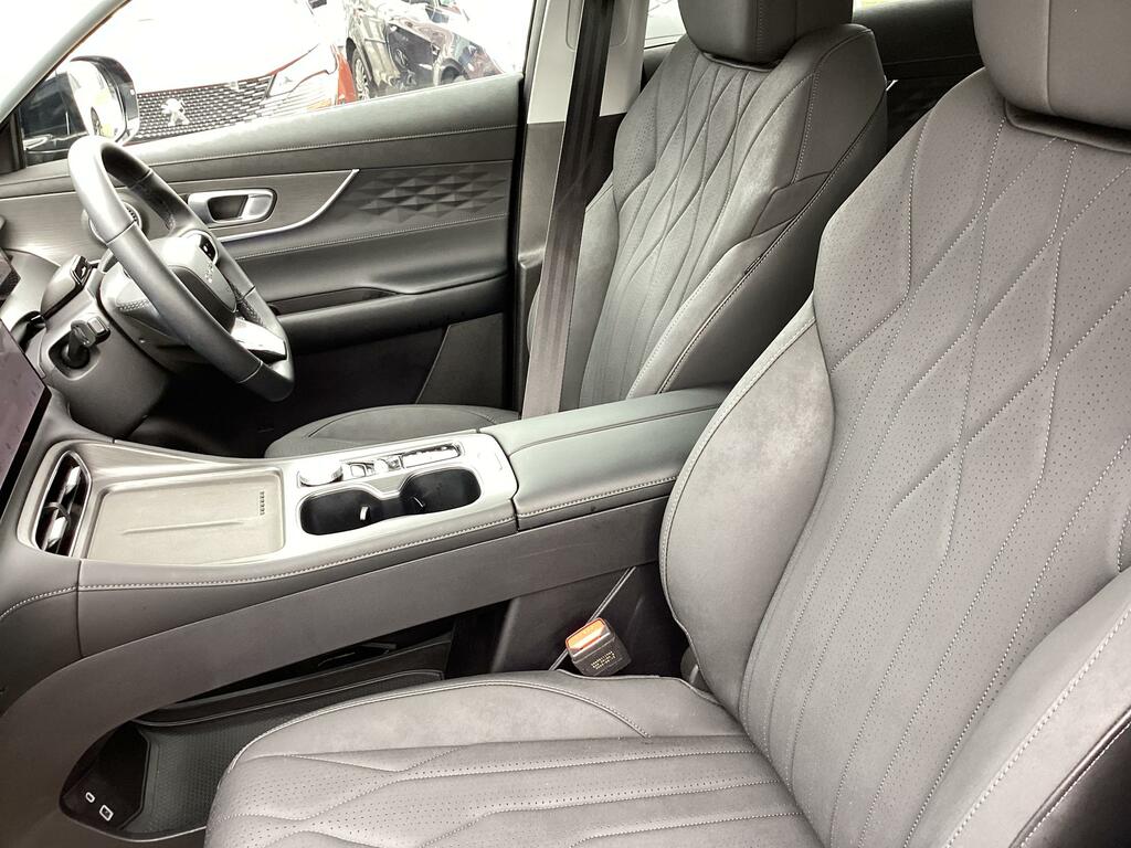 Chery Tiggo 8 1.5T Phev Summit Dht White #32