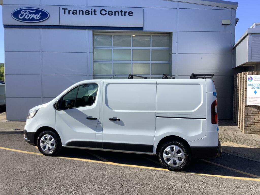 Renault Trafic Sl30 Advance L1 Panel Van 2.0 Dci 130Ps 6 S White #3