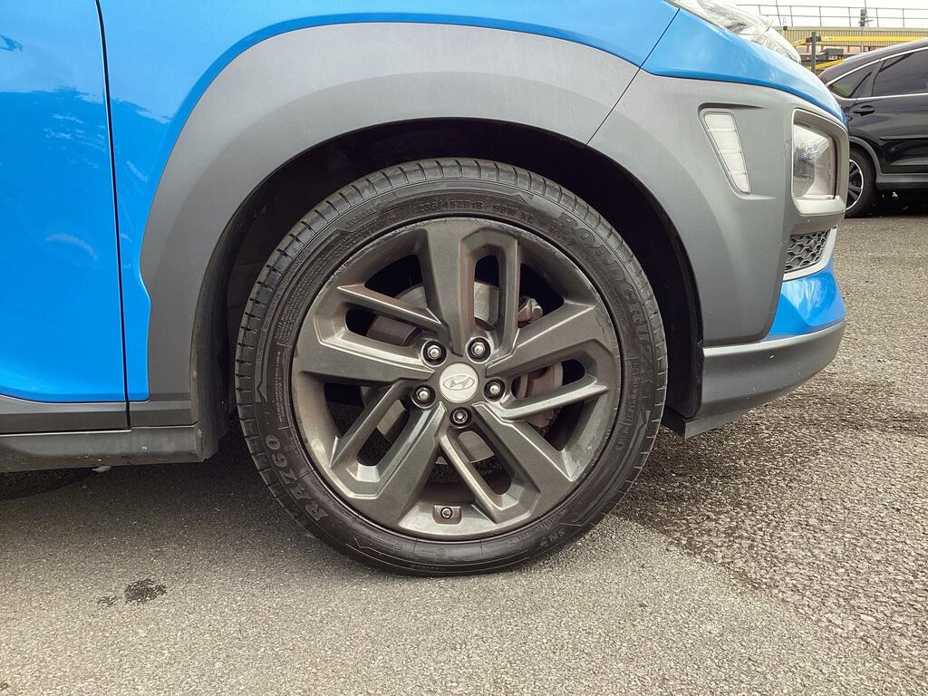 Hyundai Kona  Grey #43
