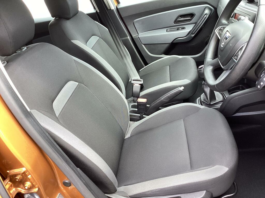 Dacia Duster Suv 1.6 Sce Comfort Euro 6 Ss 201919 White #31