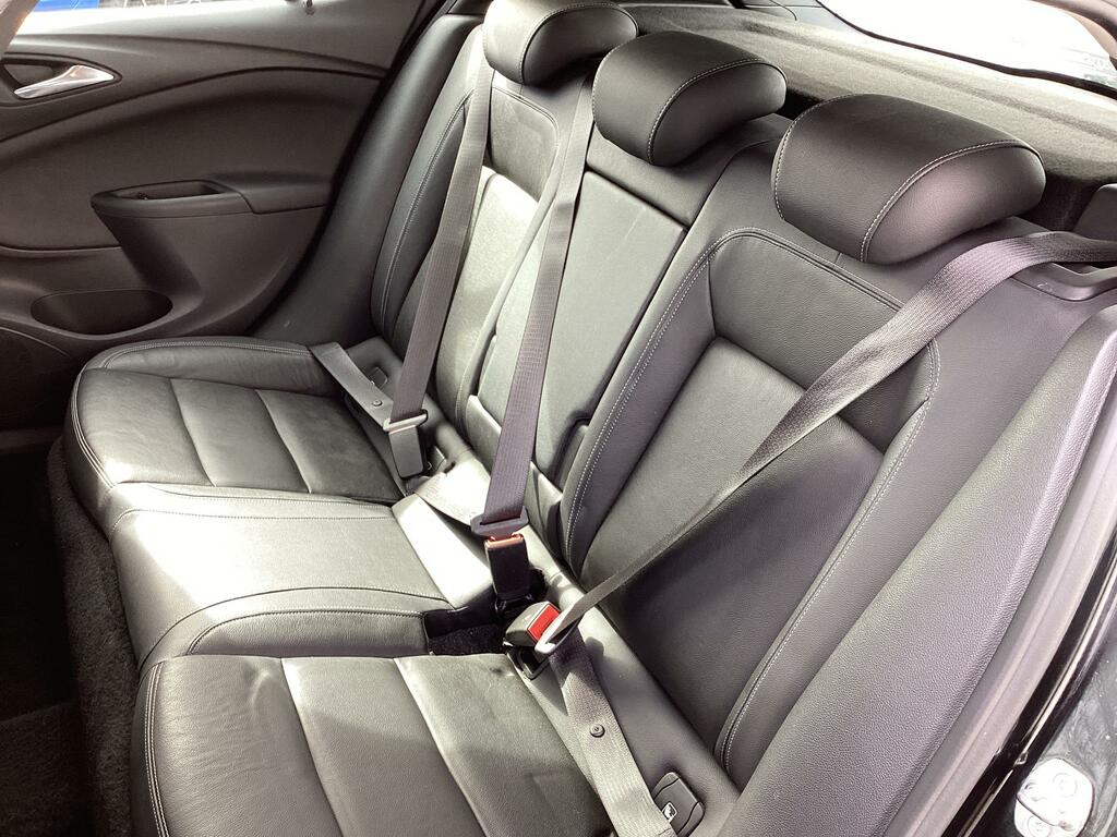 Vauxhall Astra 1.4 Sri Nav Turbo White #30