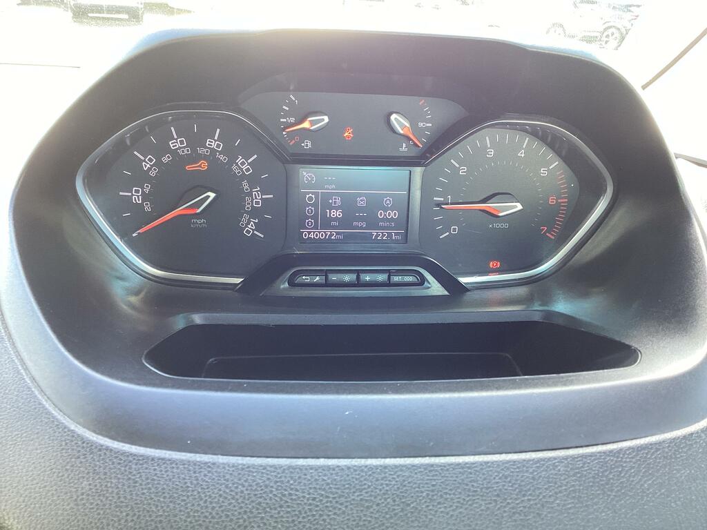 Peugeot Partner L2 Pro Premium White #23