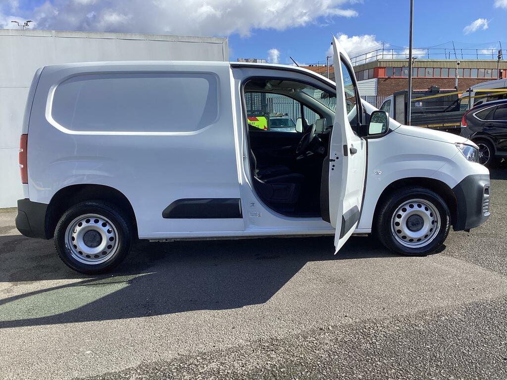 Peugeot Partner L2 Pro Premium White #12