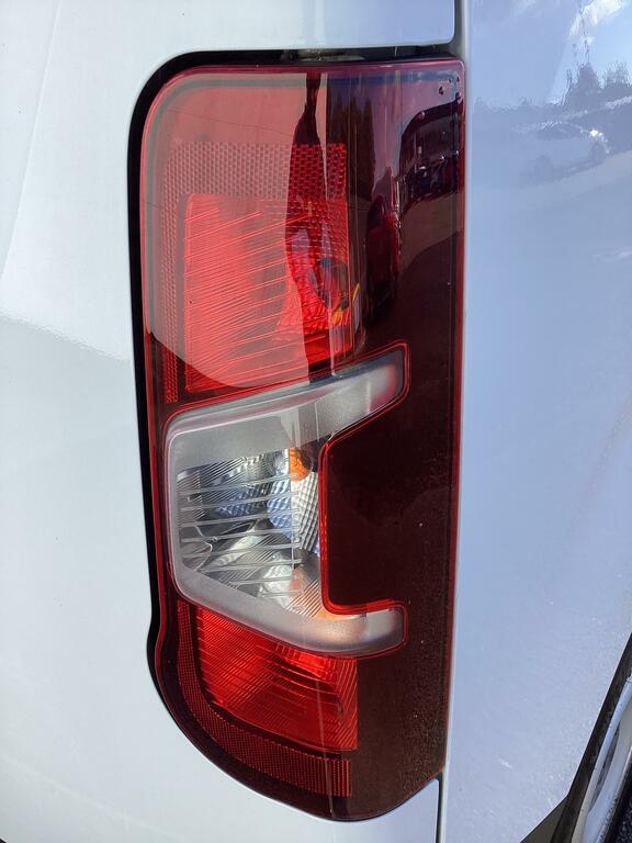 Peugeot Partner L2 Pro Premium White #16