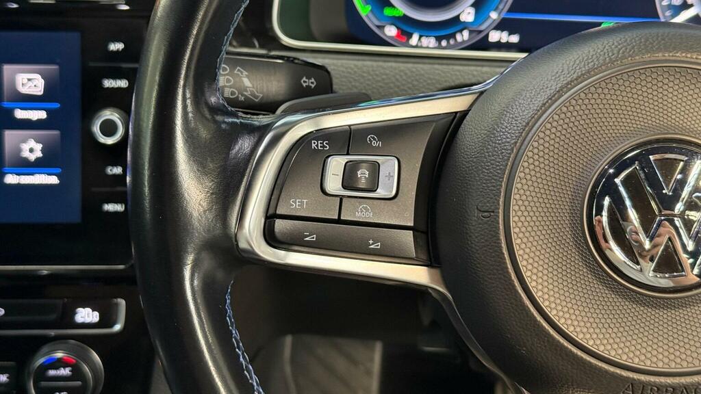 Volkswagen e-Golf 99Kw E-golf 35Kwh Black #28