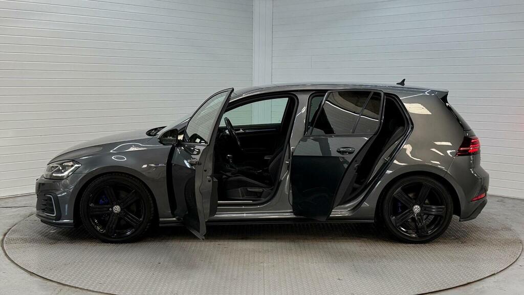 Volkswagen e-Golf 99Kw E-golf 35Kwh Black #7