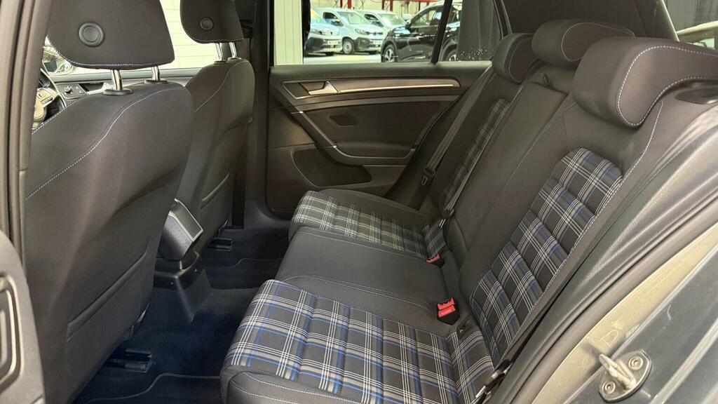 Volkswagen e-Golf 99Kw E-golf 35Kwh Black #45