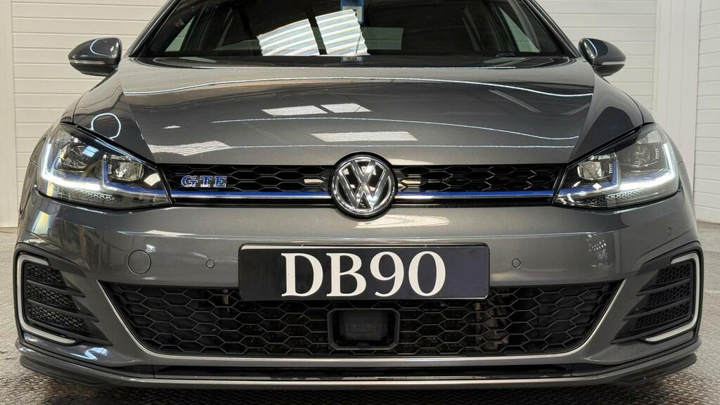 Volkswagen e-Golf 99Kw E-golf 35Kwh Black #14